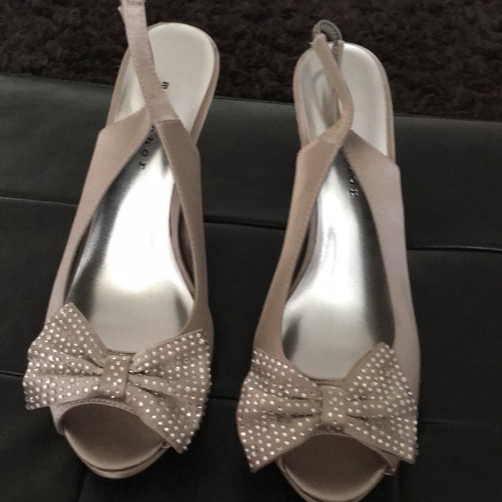 Special occasion shoes